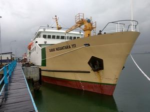 Geber Ekonomi-Dukung Lumbung Pangan, Kapal Perintis Dirilis di Kalsel Geber Ekonomi-Dukung Lumbung Pangan, Kapal Perintis Dirilis di Kalsel