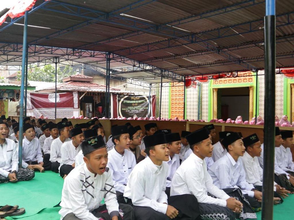 Suasana Pelatihan UMKM untuk Santri di Jateng Suasana Pelatihan UMKM untuk Santri di Jateng