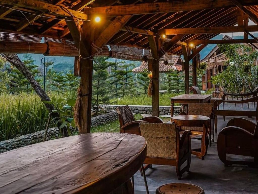 5 Tempat Sarapan Enak di Puncak, Ada Soto Kudus hingga Sandwich 5 Tempat Sarapan Enak di Puncak, Ada Soto Kudus hingga Sandwich