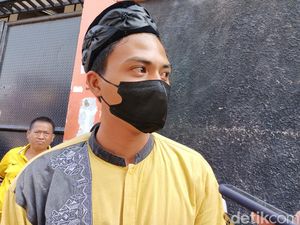 Anak Pertama Ikhlaskan Ibu-Bayi Tertimpa Reruntuhan Rumah Ambruk Anak Pertama Ikhlaskan Ibu-Bayi Tertimpa Reruntuhan Rumah Ambruk