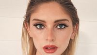 8 Potret Model yang Viral di TikTok, Ungkap Kena Body Shaming Saat Casting