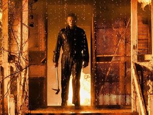 Halloween Kills: Waktunya Michael Myers Kembali Lagi Halloween Kills: Waktunya Michael Myers Kembali Lagi