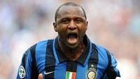 Usai semusim di Juventus, yang tersandung Calciopoli, Vieira pindah ke Inter Milan tempatnya menghabiskan 3,5 musim sebelum bergabung ke Man City yang jadi tempatnya menutup karier. (Foto: Getty Images/New Press)