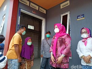 Anggota DPR RI Bedah 1.500 Rumah Tak Layak Huni di Ponorogo Anggota DPR RI Bedah 1.500 Rumah Tak Layak Huni di Ponorogo