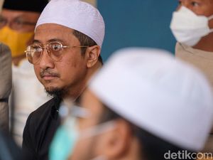 Ustaz Yusuf Mansur Digugat Rp 98 Triliun! Ustaz Yusuf Mansur Digugat Rp 98 Triliun!