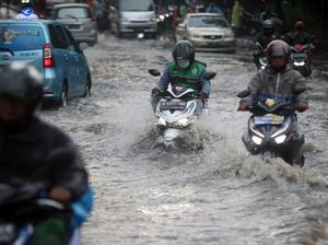 Buruknya Drainase Bikin Jakarta Banjir