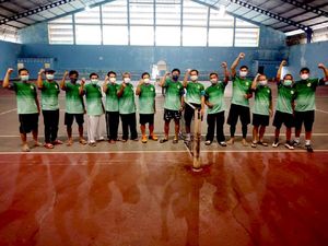 Dirut BPJS Kesehatan Ajak Warga Konsisten Terapkan Pola Hidup Sehat Dirut BPJS Kesehatan Ajak Warga Konsisten Terapkan Pola Hidup Sehat