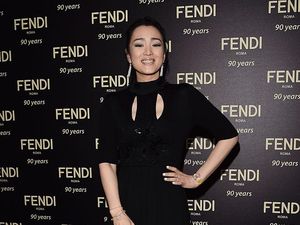 10 Foto Gong Li, Aktris Paling Dibenci di China yang Akan Pindah Warga Negara