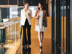 Viral Mbak-mbak SCBD Tampil Kece tapi Gaji Pas-pasan, Benar Nggak Sih?