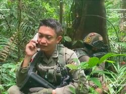 Haru Brimob Azani Anak via Telepon dari Hutan di Sela Kejar Teroris MIT