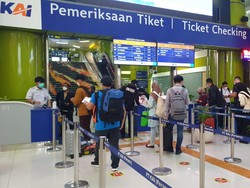 Ketentuan Terbaru Naik KA Jarak Jauh, Berlaku Selasa Besok!