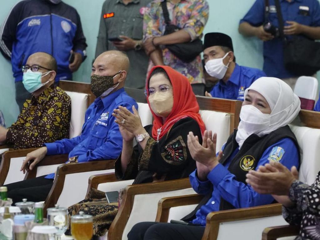 PDIP Apresiasi Langkah Pemprov Jatim Fasilitasi SMK dengan Gandeng Kampus PDIP Apresiasi Langkah Pemprov Jatim Fasilitasi SMK dengan Gandeng Kampus