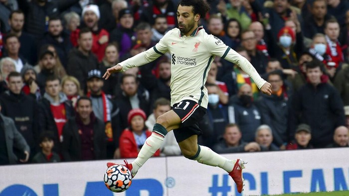Liverpool berpesta gol di markas Manchester United di pekan kesembilan Premier League. The Reds menang telak dengan skor 5-0.