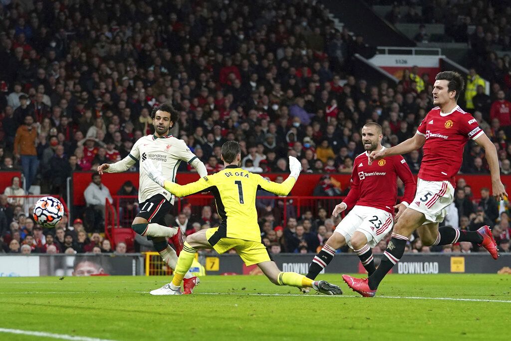 Liverpool berpesta gol di markas Manchester United di pekan kesembilan Premier League. The Reds menang telak dengan skor 5-0.