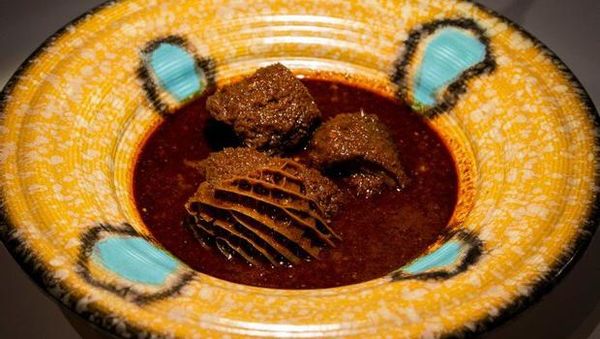 Hiii! Inilah 10 Makanan Paling Menjijikkan di Dunia