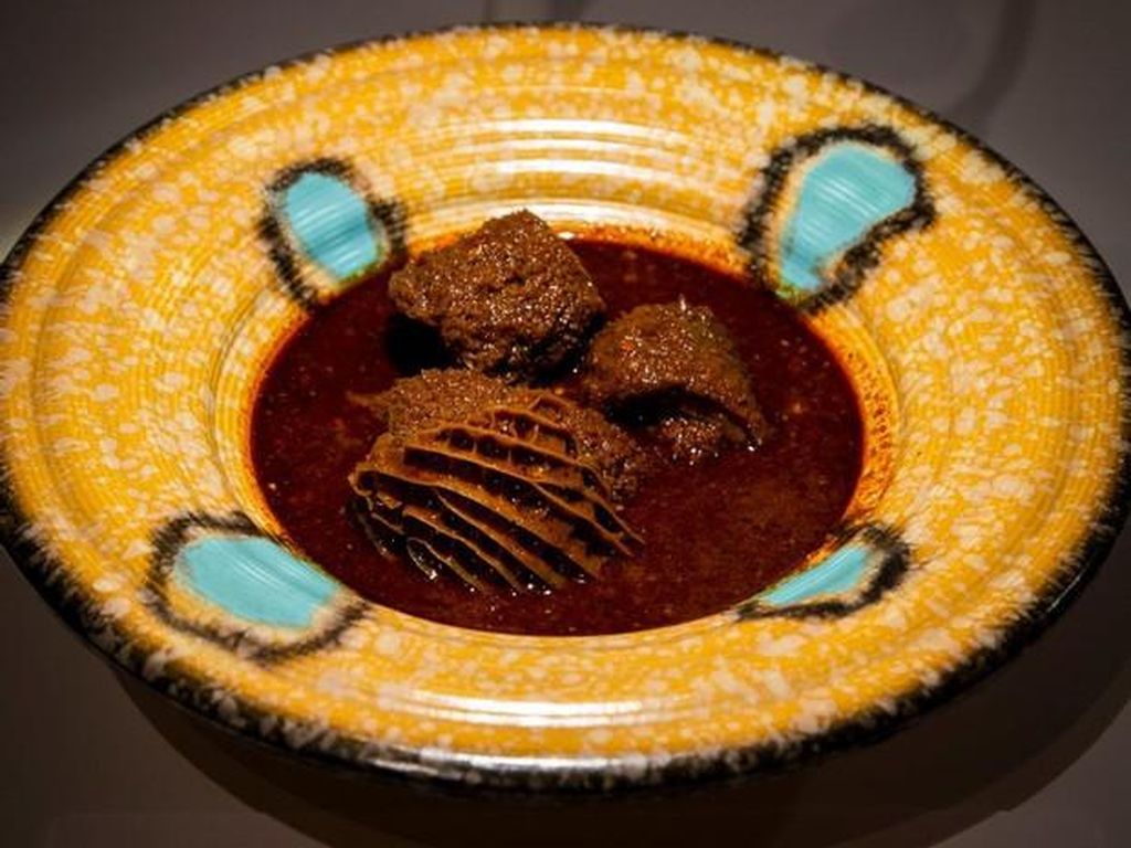 Hiii! Inilah 10 Makanan Paling Menjijikkan di Dunia Hiii! Inilah 10 Makanan Paling Menjijikkan di Dunia