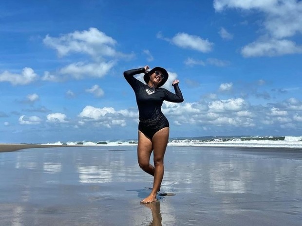 Meira Anastasia, istri Ernest Prakasa yang sering membagikan konten seputar body positivity | Foto: instagram.com/meiranastasia