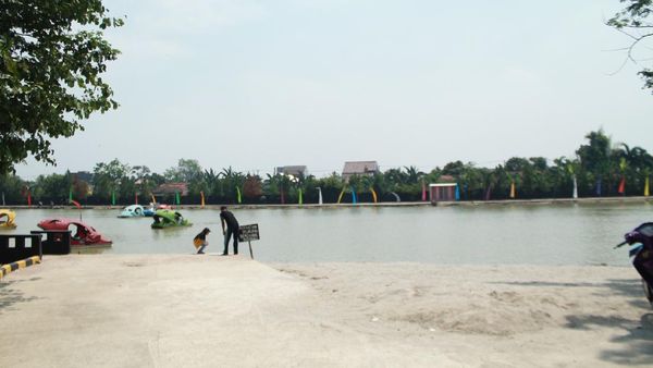 Bogor Ada Pantai Buatan Lho, Asyik Banget