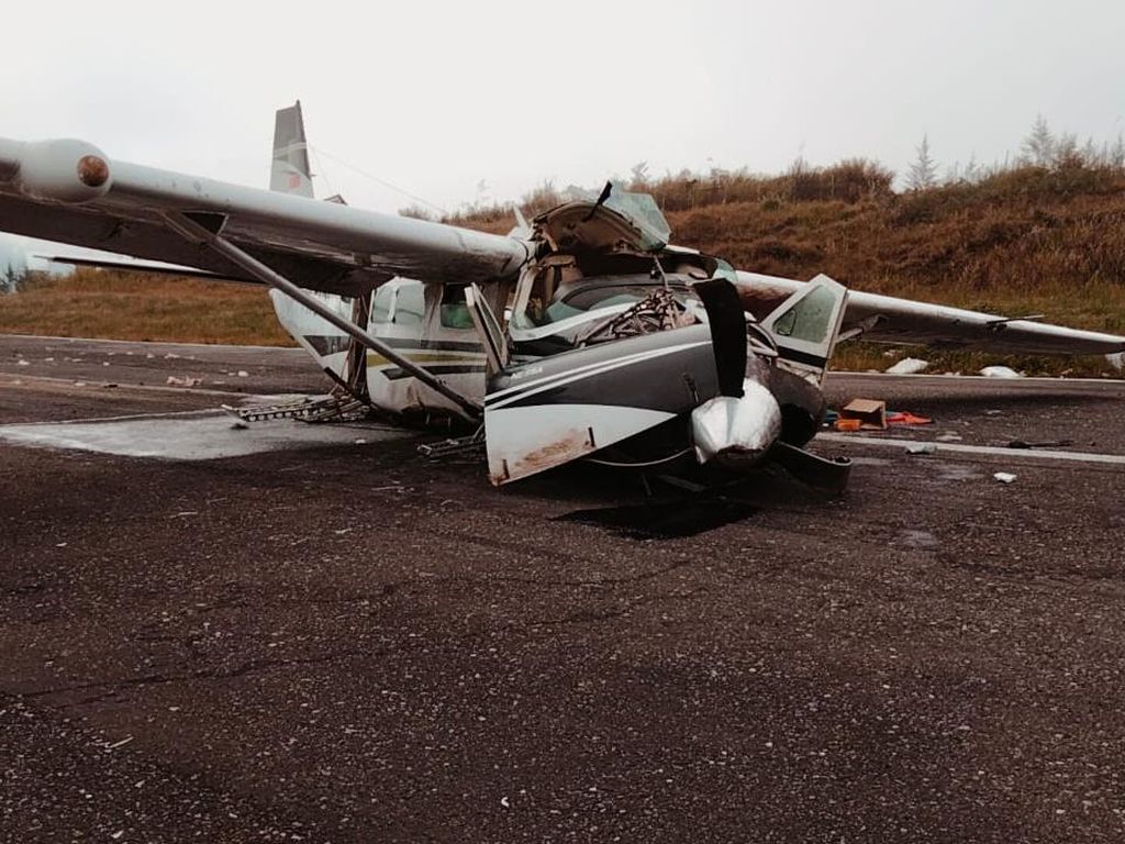 Pesawat Kargo Kecelakaan di Bandara Aminggaru Ilaga Papua