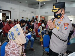 4.500 PKL dan Warung di Surabaya Terdampak Pandemi Dapat Bantuan Rp 1,2 Juta