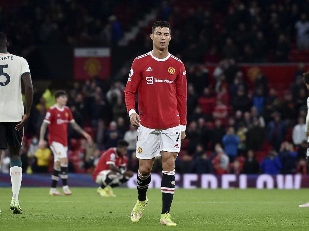 Klopp: Ronaldo Mestinya Dikartu Merah