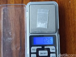 Petugas Lapas Blitar Temukan Paket Sabu yang Diduga Dilempar dari Luar