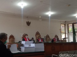 Sidang Tuntutan Aa Umbara, Jaksa Singgung Korupsi Juliari Batubara