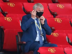 MU Dibantai Liverpool, Viral Wajah Masam Sir Alex Ferguson MU Dibantai Liverpool, Viral Wajah Masam Sir Alex Ferguson