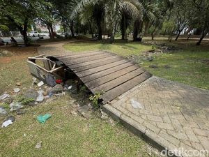 Tolong! Taman Waduk Pluit Butuh Perhatian