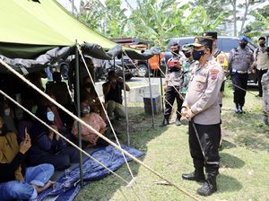Trauma Gempa Beruntun, Ratusan Warga Kabupaten Semarang Mengungsi Trauma Gempa Beruntun, Ratusan Warga Kabupaten Semarang Mengungsi