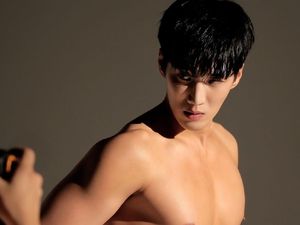 5 Aktor Korea Masa Kini yang Mulai Karier sebagai Model 5 Aktor Korea Masa Kini yang Mulai Karier sebagai Model