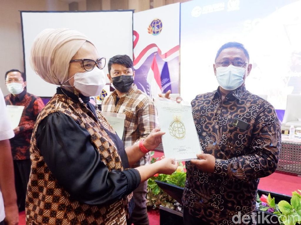 BPN Jabar Klaim Program PTSL di Karawang Capai 80 Persen BPN Jabar Klaim Program PTSL di Karawang Capai 80 Persen
