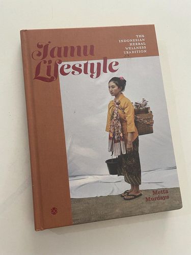 Buku Jamu Lifestyle Metta Murdaya