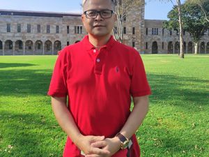 Kelompok Rentan Covid-19 Wajib Dapat Booster