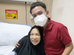 Jenguk Dorce Gamalama, Ruben Onsu Beri Semangat untuk Sembuh