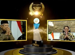 KAI Raih Penghargaan Badan Publik Informatif di Anugerah KIP 2021