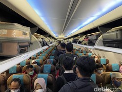 Pengalaman Terbang Pasca Wajib PCR, Pesawat Penuh!
