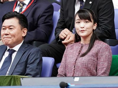 Potret Putri Mako yang Lepas Status Kerajaan Demi Menikahi Pria Biasa