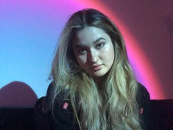 Eksis di Balik Panggung, Stephanie Poetri Kini Lebih Suka Jadi Komposer