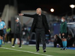 Maaf, Zidane Tidak Tertarik Melatih MU