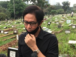 Addie MS Tangisi Kepergian Oddie Agam: Dia Teman Bandel Saya