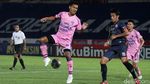 Arema vs Persita Berakhir Imbang