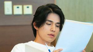 Lee Dong Wook hingga Wi Ha Joon Baca Naskah Drakor Bad and Crazy