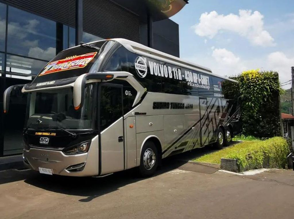 Pengguna Sasis Bus Volvo B11R Bertambah Lagi, Kali Ini PO Sudiro Tungga Jaya