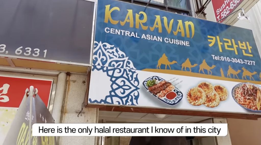 Eksperimen Daud Kim, YouTuber Mualaf Saat Cari Makanan Halal di Korea