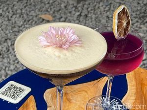 Santai Minum Coffee Moctail dengan Iringan Musik Jazz di Depok