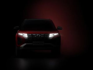 Adu Fitur Hyundai Creta vs Honda HR-V, Siapa yang Menang? Adu Fitur Hyundai Creta vs Honda HR-V, Siapa yang Menang?
