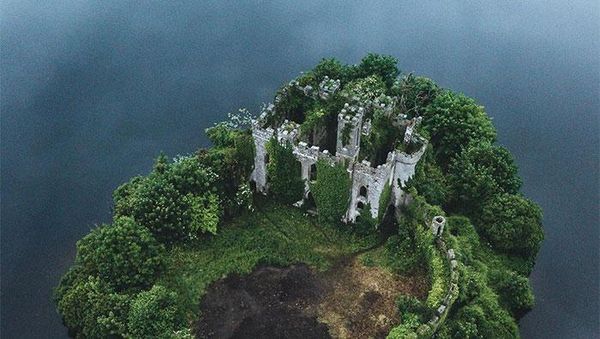 Potret Ngeri Bangunan Terbengkalai Tak Berpenghuni