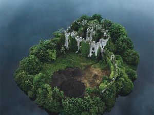 Potret Ngeri Bangunan Terbengkalai Tak Berpenghuni Potret Ngeri Bangunan Terbengkalai Tak Berpenghuni