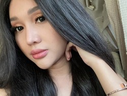 Lucinta Luna Terbaring Lemas Usai Khodam Diangkat, Tak Bisa Bicara 2 Minggu